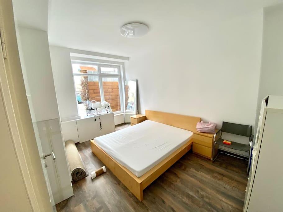 Side Park/historic/ber/thf Apartment *